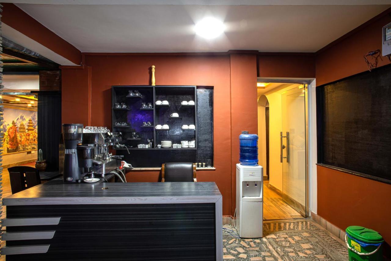 Hotel Bnb Mhepi Катманду Экстерьер фото
